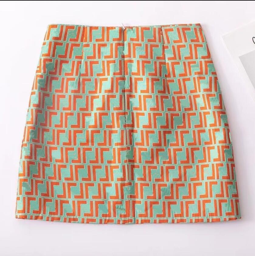designer 2022 women' short skirt Europe and the United States selling classic fashion covered in printed letters high-waisted A-line F 66OT, 01
designer 2022 women' short skirt Europe and the United States selling classic fashion covered in printed letters high-waisted A-line F 66OT, 01