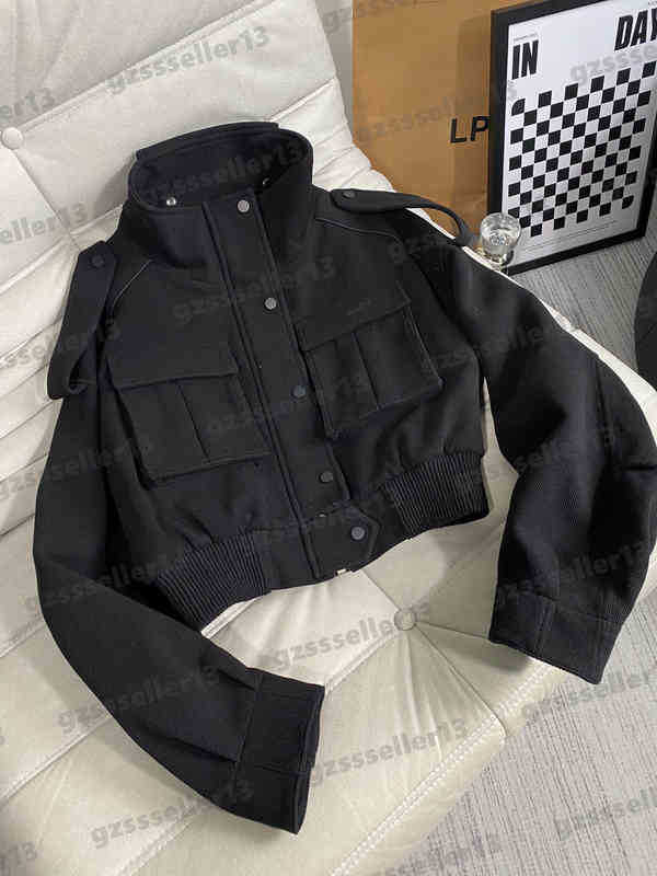 Women Jacket Luxury Designer TOGA Biker Punk Jackets Fashion Brand Pocket Embroidered Loose Stand-up Collar Womens Jacket
Women Jacket Luxury Designer TOGA Biker Punk Jackets Fashion Brand Pocket Embroidered Loose Stand-up Collar Womens Jacket