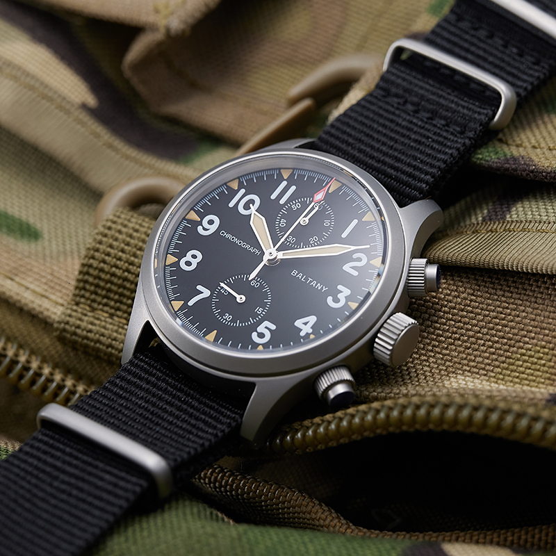 Wristwatches 39mm Fashion Military Quartz Watch for Men 100m Waterproof Switzerland Luminous Chronograph Sapphire Crystal Cool VK61 Movement 221128