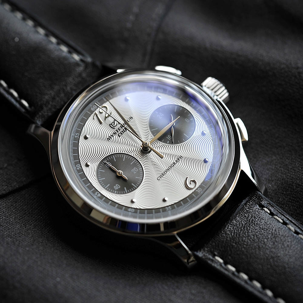 Wristwatches 38mm Mystery Code Fashion Aviation Flight Stopwatch Luxury Chronograph Waterproof Stainless Steel Quartz Watch for Men and Women 221128