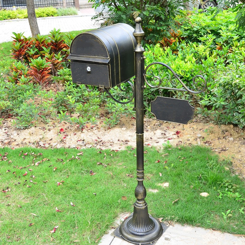 Garden Decorations Outdoor Metal Stand Mailbox For Villa Park spaper Letter Box Full Sets Retro Classic Postbox 221129
Garden Decorations Outdoor Metal Stand Mailbox For Villa Park spaper Letter Box Full Sets Retro Classic Postbox 221129