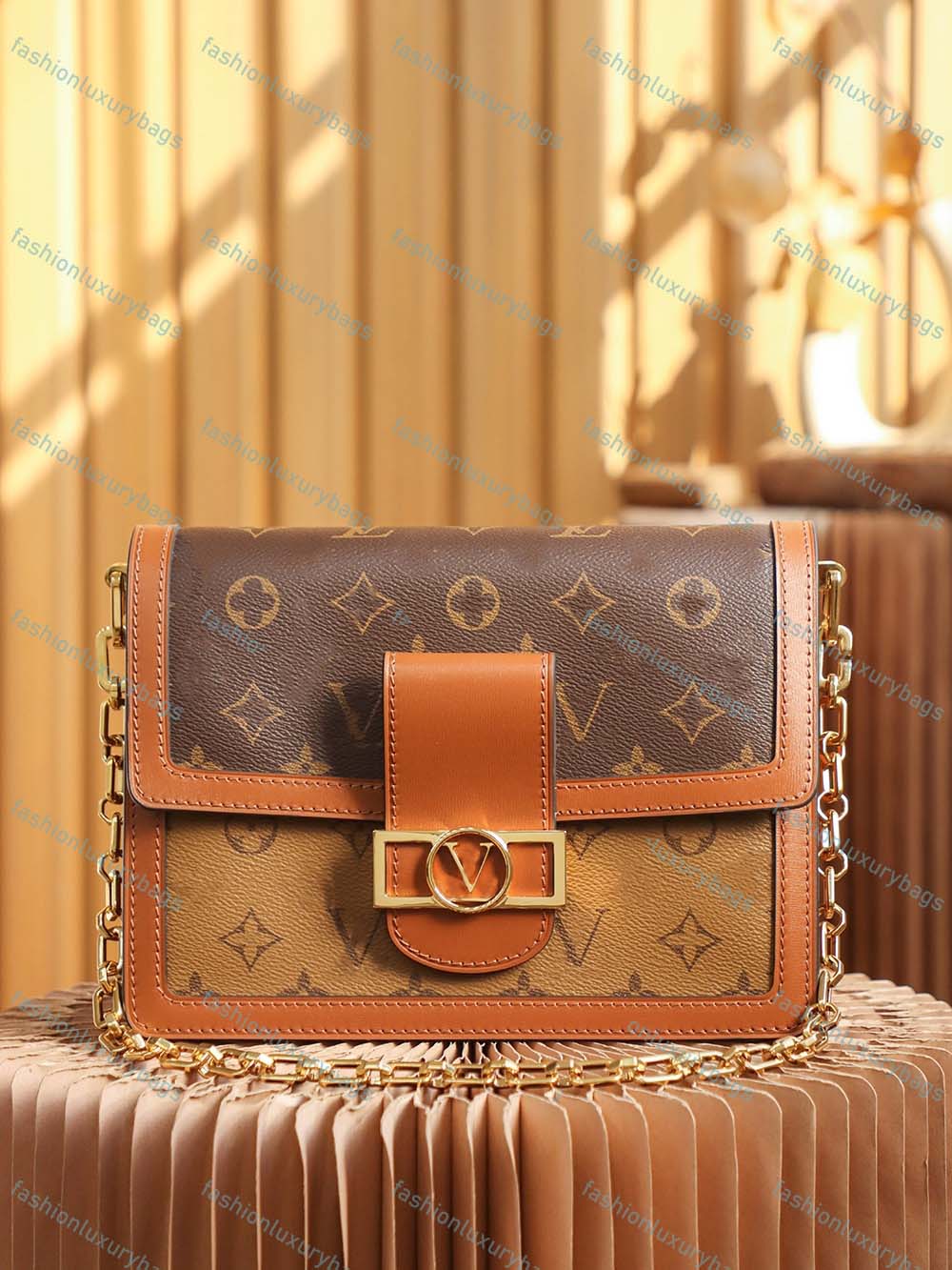 2022 Dauphine fashion dauphine bags shoulder women's handbag designer brand Messenger Bag Wallet Louiseity Purse Viutonity Crossbody Viutonity bag, M44391 25cm
2022 Dauphine fashion dauphine bags shoulder women's handbag designer brand Messenger Bag Wallet Louiseity Purse Viutonity Crossbody Viutonity bag, M44391 25cm