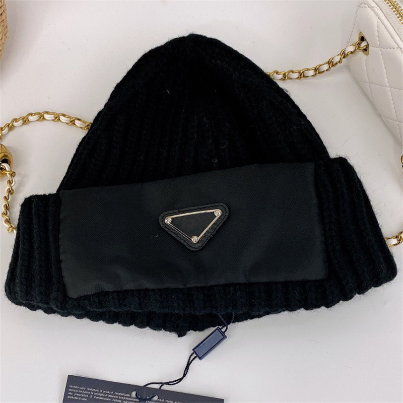 Designers Knitted Beanies Men Women Skull Cap Street Knitting Hats Winter Warm Bonnet Wool Knit Caps Autumn Fashion Hip Hop Beanie, White
Designers Knitted Beanies Men Women Skull Cap Street Knitting Hats Winter Warm Bonnet Wool Knit Caps Autumn Fashion Hip Hop Beanie, White