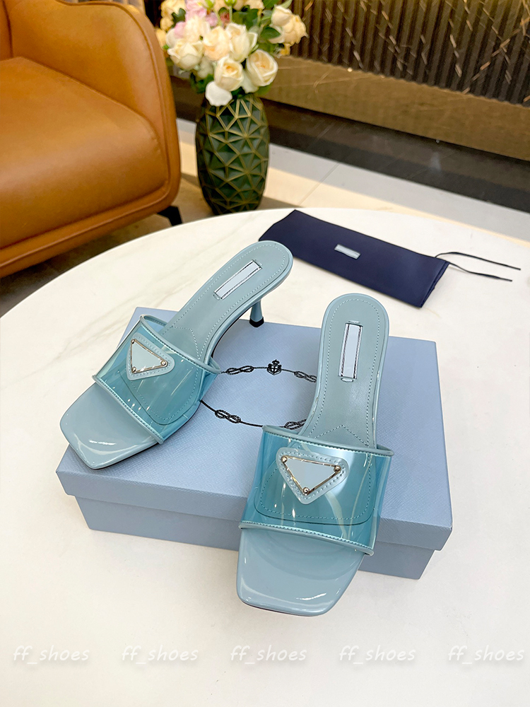 23SS Women Designer Sandals Slippers Slides Low Heels Casual Shoes New Transparent Luxury Fashion Outdoor Sandal US Size 12 EUR 43, Black
23SS Women Designer Sandals Slippers Slides Low Heels Casual Shoes New Transparent Luxury Fashion Outdoor Sandal US Size 12 EUR 43, Black