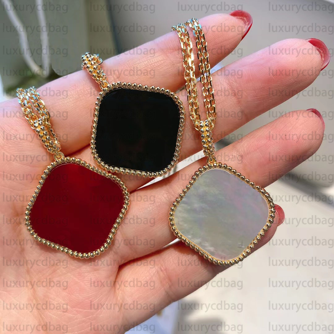 fashion Long Sweater Necklaces Designer Clover Necklace 90cm Classic Fashion Gold Big Flowers Design Mother of Pearl Plated 18K bracelet for Woman Jewelry Pendant