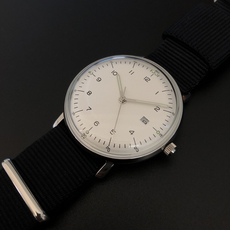 Wristwatches Men s Watch Bauhaus Style Quartz Minimalist Dial 221128