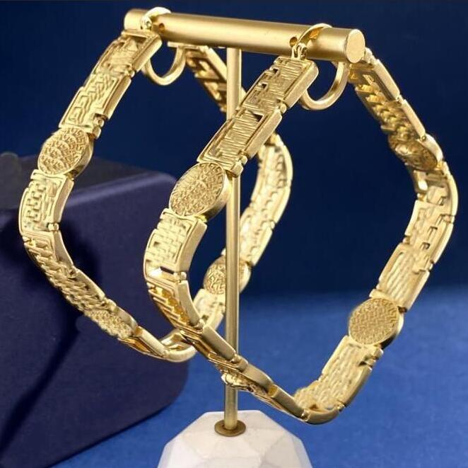 Diamond Hollow out Hiphop Hoop Round Earings Banshee Medusa portrait 18K gold plated Greece Meander women Jewelry Christmas Gift MER2 - - 90 5
Diamond Hollow out Hiphop Hoop Round Earings Banshee Medusa portrait 18K gold plated Greece Meander women Jewelry Christmas Gift MER2 - - 90 5