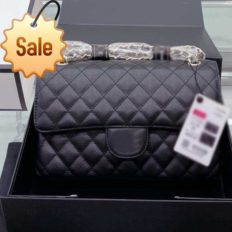 Women's Luxury Designer Shoulder Bags 2023 Fashion Classic Caviar Leather Crossbody Bag Texture Gold Chain Portable Messenger Bag Factory Direct Sales, Grey
Women's Luxury Designer Shoulder Bags 2023 Fashion Classic Caviar Leather Crossbody Bag Texture Gold Chain Portable Messenger Bag Factory Direct Sales, Grey