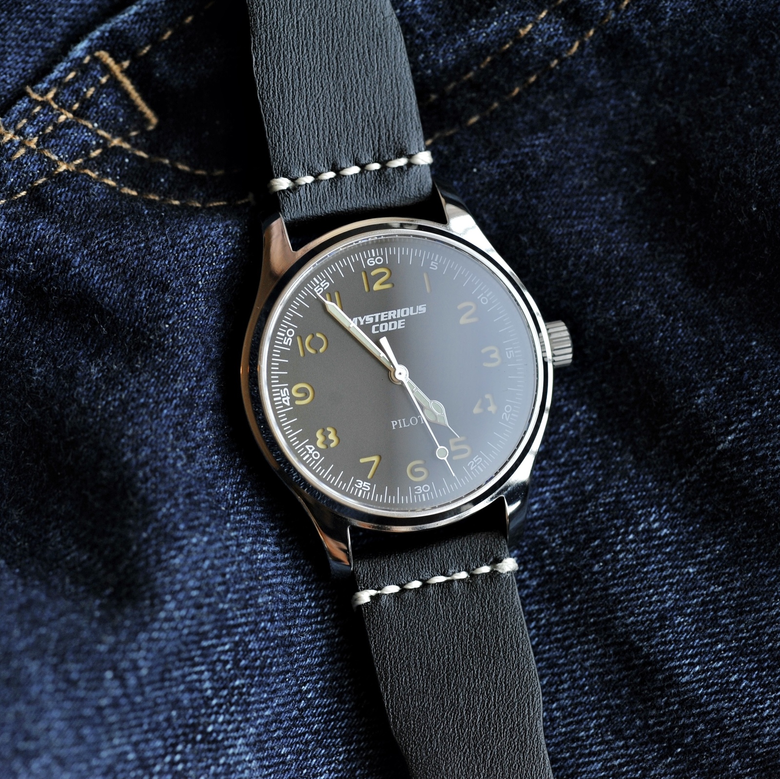 Wristwatches MYSTERY CODE 40MM Pilot Watch VH31 MOVT Luxury C3 Super luminous Sapphire Crystal Waterproof Top Brand Men s 221128