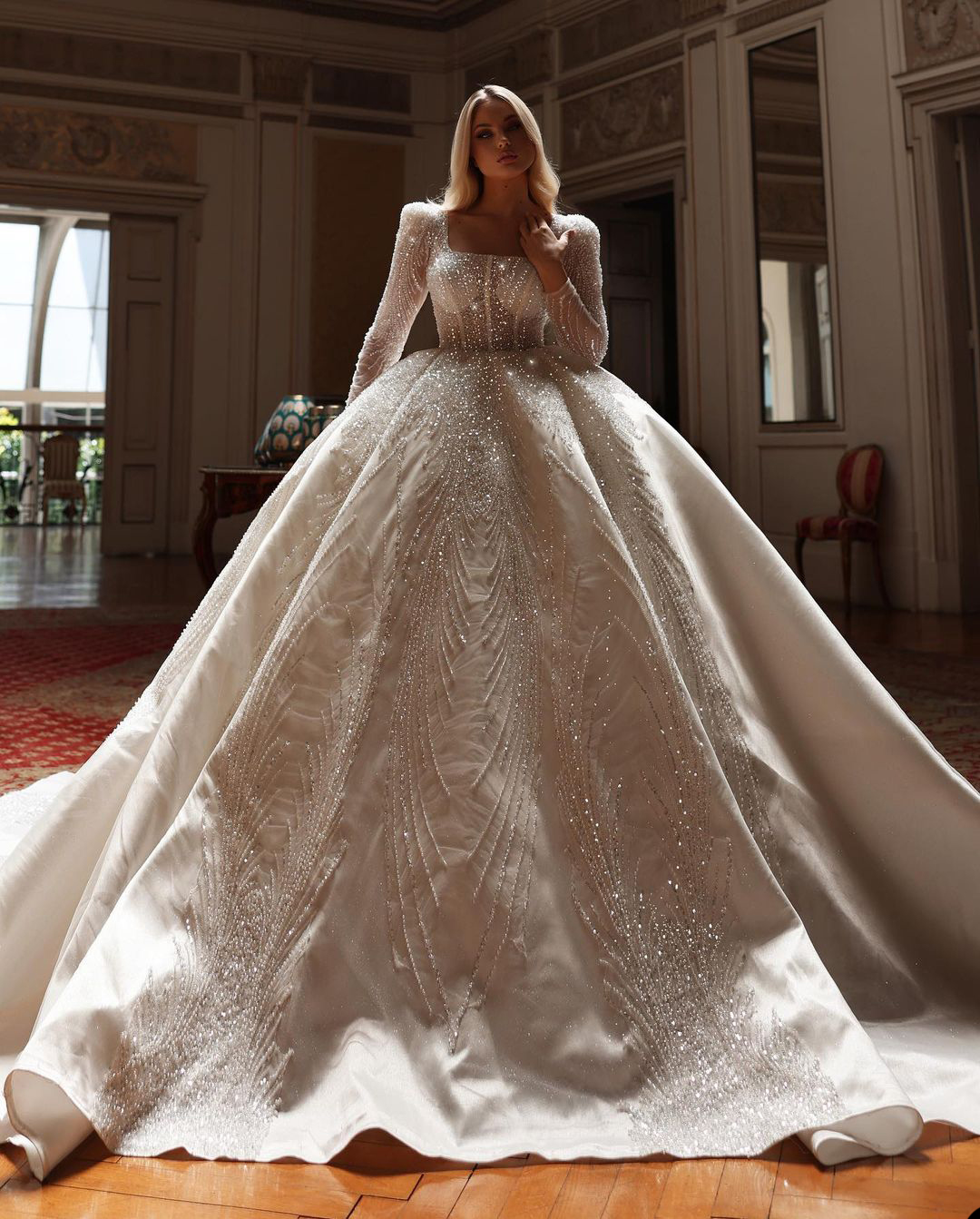 Exquisite Sparking Beads Wedding Dress Ball Gown Custom Made Shiny Illusion Sequins Lace Church Bridal Dresses