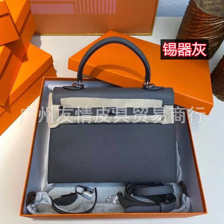 Designer Bags Hem Handbags Women Cluth Fashion Family Crossbody Leather Palm Pattern One Shoulder Women's Gold and Silver Buckle Togo Pu, Milk shake silver clasp
Designer Bags Hem Handbags Women Cluth Fashion Family Crossbody Leather Palm Pattern One Shoulder Women's Gold and Silver Buckle Togo Pu, Milk shake silver clasp