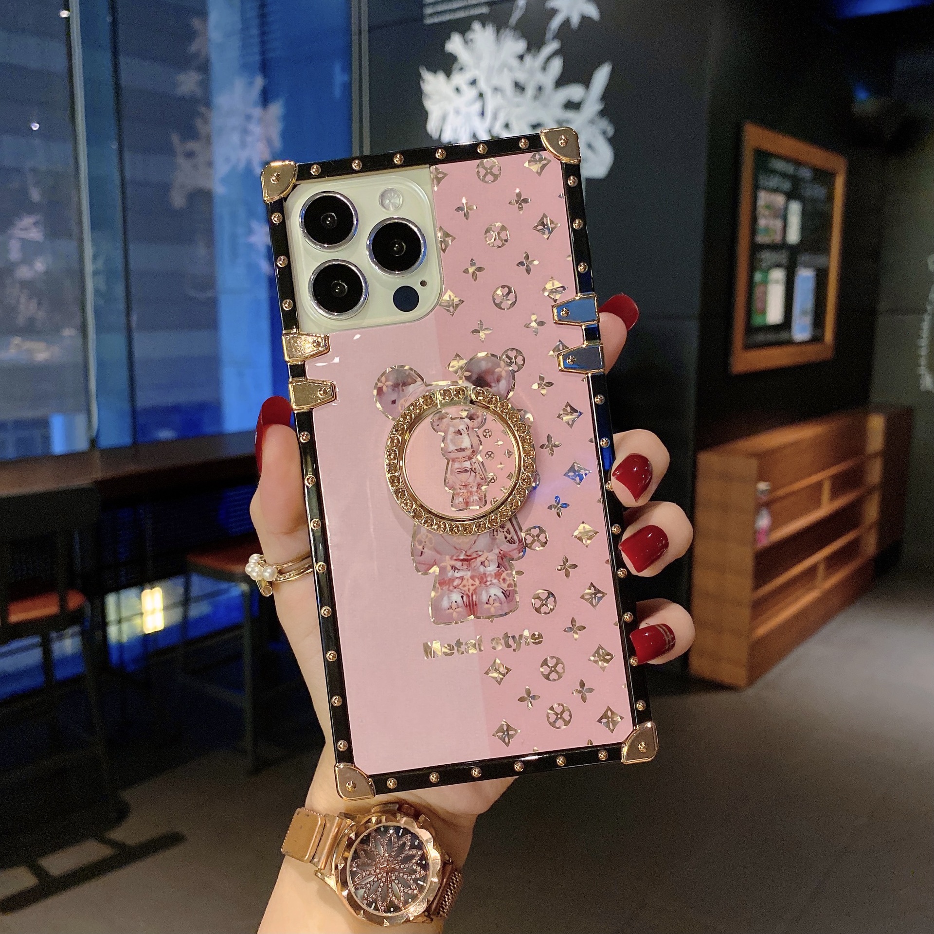 YEZHOU Classic designer Phone Cases For Samsung Galaxy S22 Ultra S21 S20 Plus S10 Note 20Ultra 20 10 A73 A53 A33 A23 A13 LTE A72 A52 A52s A32 A22 Protective Shell, Pink
YEZHOU Classic designer Phone Cases For Samsung Galaxy S22 Ultra S21 S20 Plus S10 Note 20Ultra 20 10 A73 A53 A33 A23 A13 LTE A72 A52 A52s A32 A22 Protective Shell, Pink