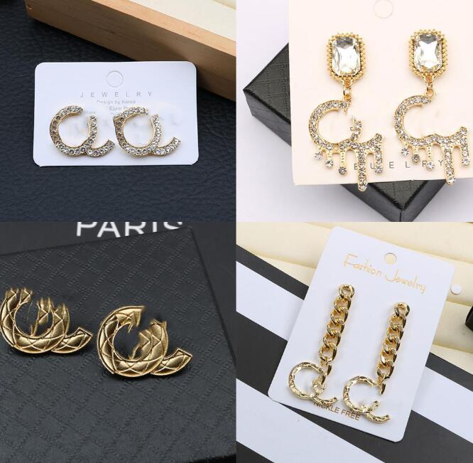15style 18K Gold Plated Designer Letters Stud Earrings Small Sweet Wind Geometric Crystal Rhinestone Pearl Earring Jewelry Accessories Gift
15style 18K Gold Plated Designer Letters Stud Earrings Small Sweet Wind Geometric Crystal Rhinestone Pearl Earring Jewelry Accessories Gift
