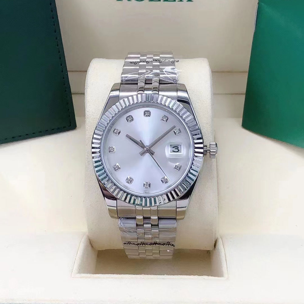 Fashion Ladies Watches Automatic Mechanical Watch 36mm 40mm Folding Clasp Diamond-Set Surface Men Luxury Wristwatch Gift first wristwatch ever made, Color 1 gold and silver strap
Fashion Ladies Watches Automatic Mechanical Watch 36mm 40mm Folding Clasp Diamond-Set Surface Men Luxury Wristwatch Gift first wristwatch ever made, Color 1 gold and silver strap