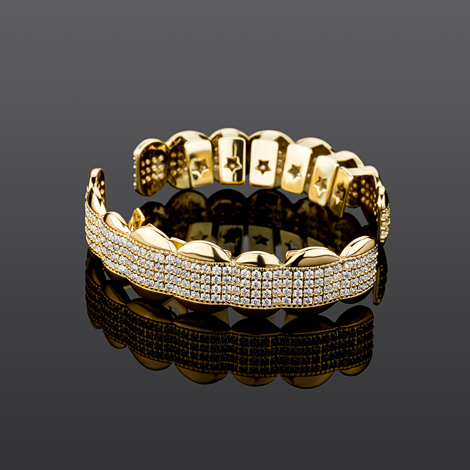 Iced Out Cubic Zircon Dental Grills Body Jewelry 18K Real Gold Punk Hip Hop Jesus Mouth Fang Grillz Brace Full Diamond Vampire Tooth Cap Cosplay Party