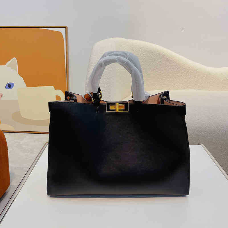 Shopping Bags Shoulder Womens Designer Classic Leather Tote Design Handbag f Letter Crossbody Large Capacity Shoppers Pouch Purse 220622
Shopping Bags Shoulder Womens Designer Classic Leather Tote Design Handbag f Letter Crossbody Large Capacity Shoppers Pouch Purse 220622