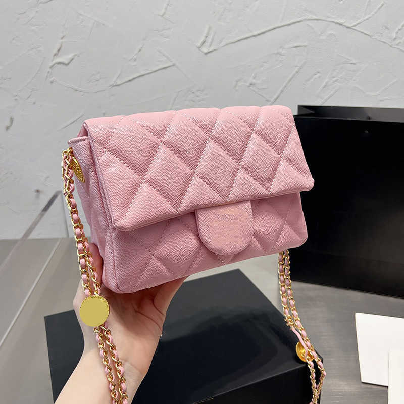 Women's Luxury Designers Shoulder Bags Tote 2023 New Women's Fashion Clamshell Texture Gold Chain Strap Small Square Bag Portable Crossbody Bag Factory Direct Sales, Blue
Women's Luxury Designers Shoulder Bags Tote 2023 New Women's Fashion Clamshell Texture Gold Chain Strap Small Square Bag Portable Crossbody Bag Factory Direct Sales, Blue