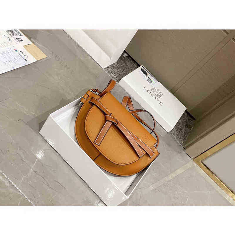 Handbags designer Loews Leather Bags Messenger Shoulder Bowknot Bag One DU7C, Sky blue
Handbags designer Loews Leather Bags Messenger Shoulder Bowknot Bag One DU7C, Sky blue