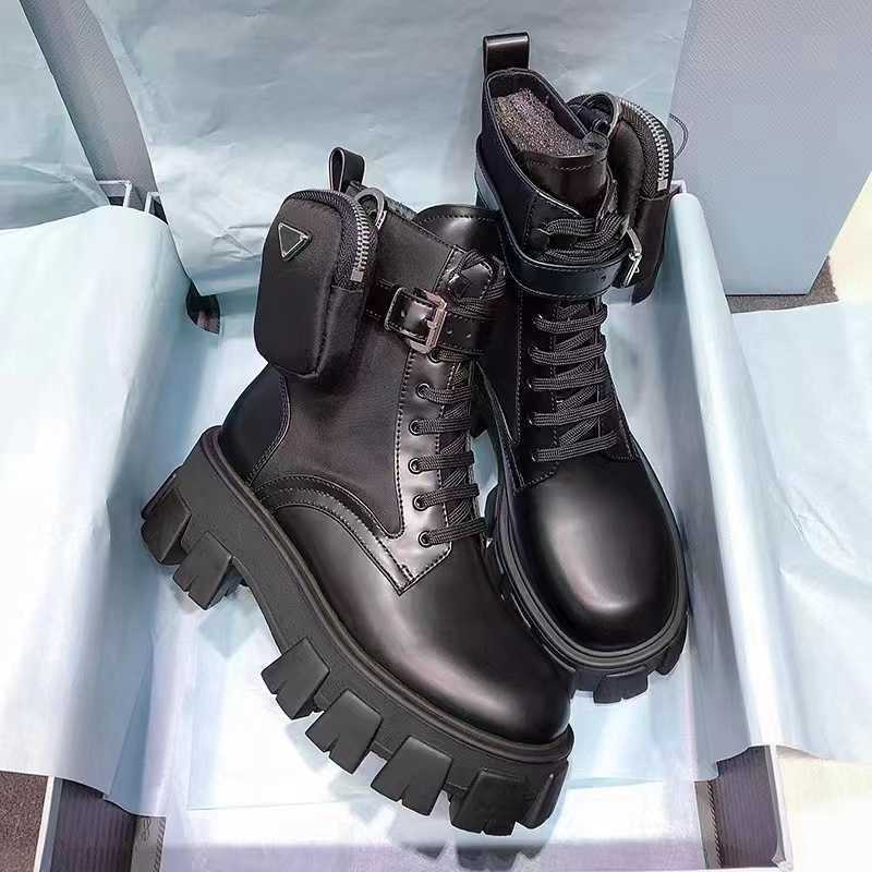Winter Boots Platform Motorcycle Boots Women Round Toe Black Flat Punk Short Lace-up Genuine Leather Belt Pocket 35-42 221117
Winter Boots Platform Motorcycle Boots Women Round Toe Black Flat Punk Short Lace-up Genuine Leather Belt Pocket 35-42 221117