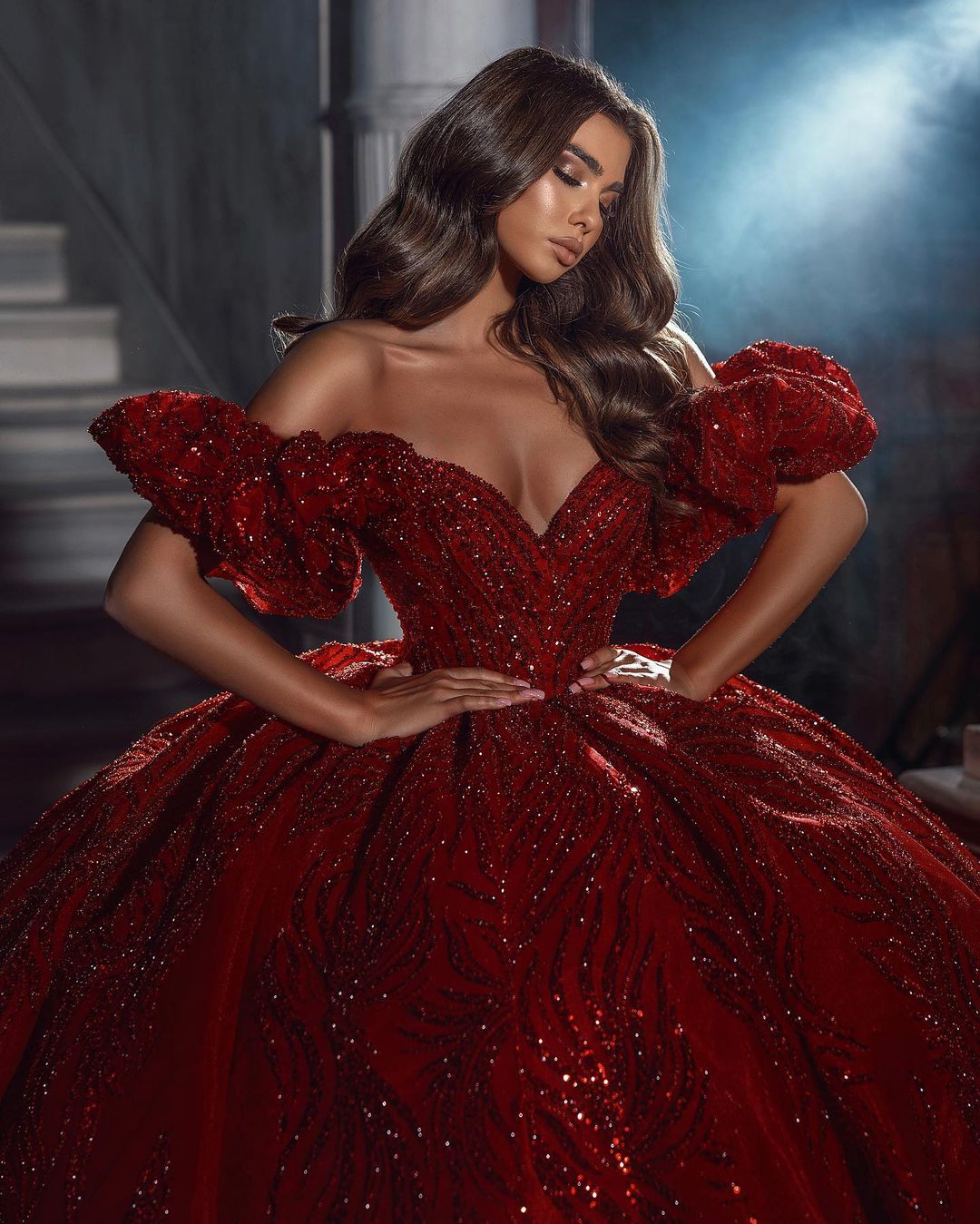 Luxurious Red Wedding Dress Off Shoulder Bridal Gowns Lace Ruffles Sequins Robe de mariee