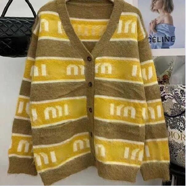 designer 2023 Miu sweater womens wool sweaters women knitwear cardigan jacket fashion casual cashmere coat419Z, Yellow
designer 2023 Miu sweater womens wool sweaters women knitwear cardigan jacket fashion casual cashmere coat419Z, Yellow