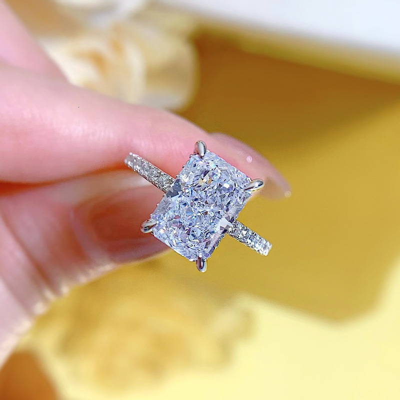 Wedding Rings Fine Pure Silver High Carbon RecTangle 3Ct Simulation Diamond Ring Radiant Cut Fashion Jewelry 231006