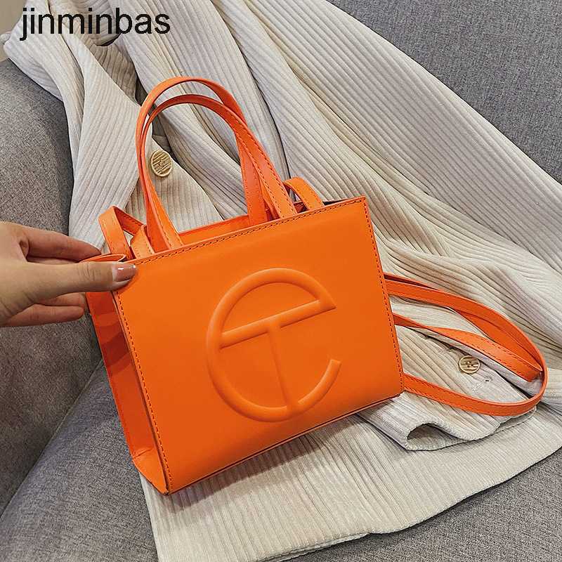 Tote Bag Factory Wholesale and Retail Minority t Family Mini Hand Female 2023 New Letter Msenger Simple Bag Single Shoulder, White
Tote Bag Factory Wholesale and Retail Minority t Family Mini Hand Female 2023 New Letter Msenger Simple Bag Single Shoulder, White