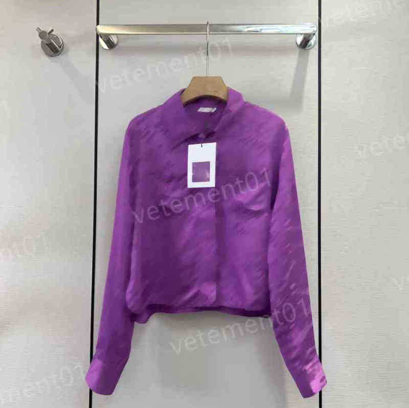 Womens Blouses Pre-Fall Fashion Lazy Style Loose Logo Print Shirt Luxury Designer Shirts For Women Clothing 0912
Womens Blouses Pre-Fall Fashion Lazy Style Loose Logo Print Shirt Luxury Designer Shirts For Women Clothing 0912