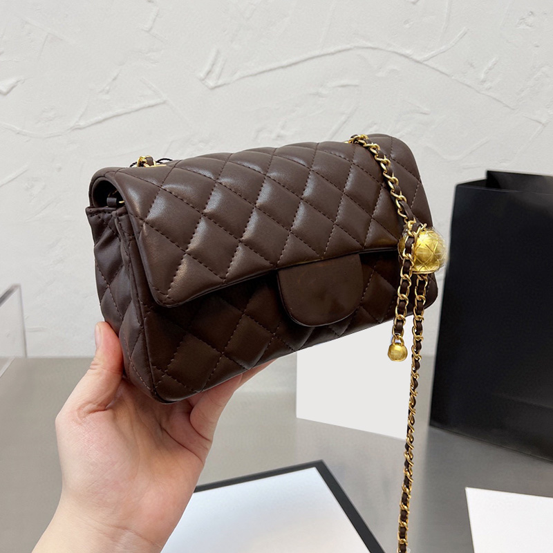 CC Bags Luxury Brand Shoulder Bags Cross Body Lambskin Shoulder Bags Crush Gold Ball Metal Matelasse Chain Purse Real Leather 9 Colors Sacoc, Box
CC Bags Luxury Brand Shoulder Bags Cross Body Lambskin Shoulder Bags Crush Gold Ball Metal Matelasse Chain Purse Real Leather 9 Colors Sacoc, Box