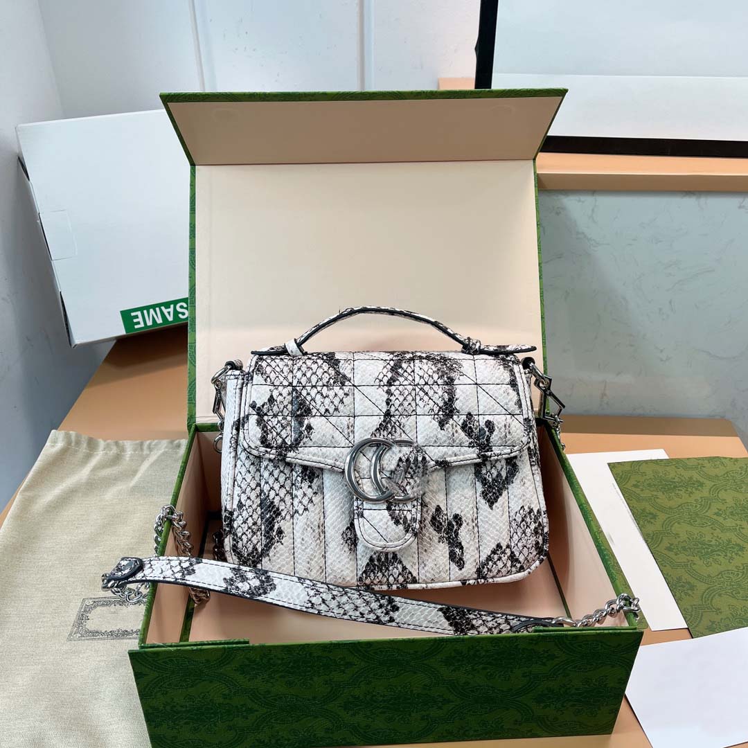Classic handbag women shoulder bags designer tote casual clutch wallet chain crossbody handbags lady purse fashion camera bag womens envelope bags Plain, Black
Classic handbag women shoulder bags designer tote casual clutch wallet chain crossbody handbags lady purse fashion camera bag womens envelope bags Plain, Black