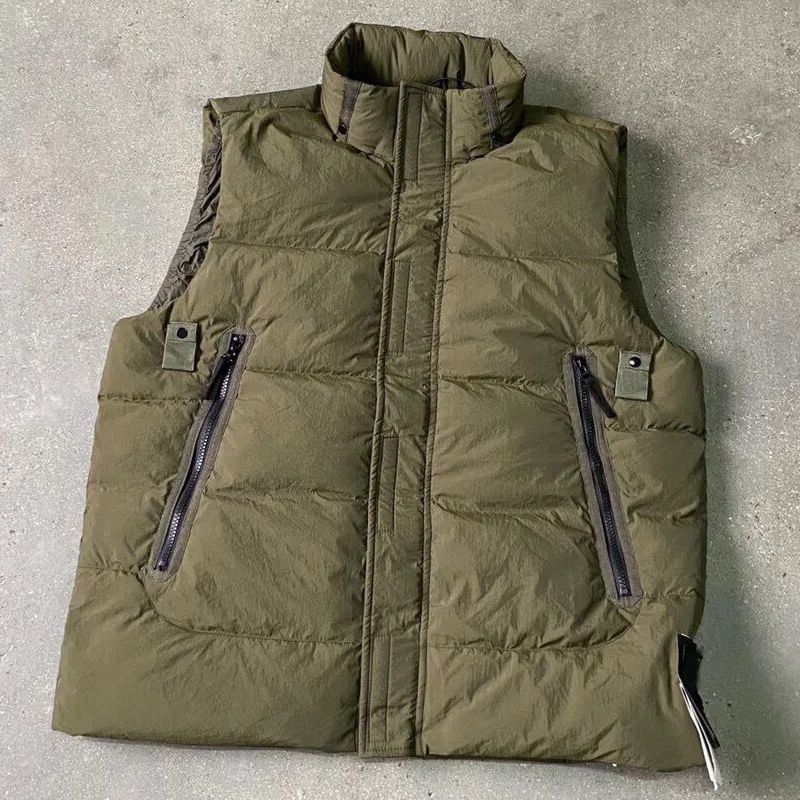 Men's Jackets Topstoney Designer Brand Mens Vests Down Jacket Island Womens Puffer Vest Compass Badge Metal Nylon Winter 5VHY, Army green
Men's Jackets Topstoney Designer Brand Mens Vests Down Jacket Island Womens Puffer Vest Compass Badge Metal Nylon Winter 5VHY, Army green