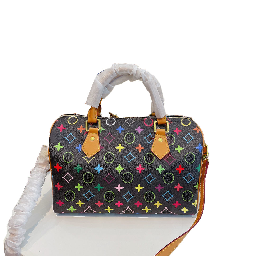 22Fw Speedy 30 Bag Womens Man Totes Bags Handbag Luxurys Designers Shouder Crossbody Bag Leather pillow Travel Handbags For Women With Shoulder Straps purse pouch, Black
22Fw Speedy 30 Bag Womens Man Totes Bags Handbag Luxurys Designers Shouder Crossbody Bag Leather pillow Travel Handbags For Women With Shoulder Straps purse pouch, Black