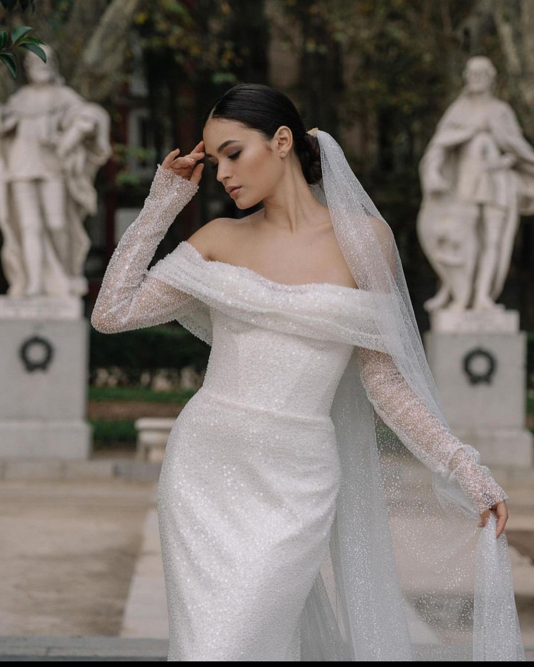 Glamorous Mermaid Wedding Dresses Strapless Off the Shoulder Sequined Long Sleeves Court Gown Custom Made Plus Size Bridal Dress Vestidos De Novia