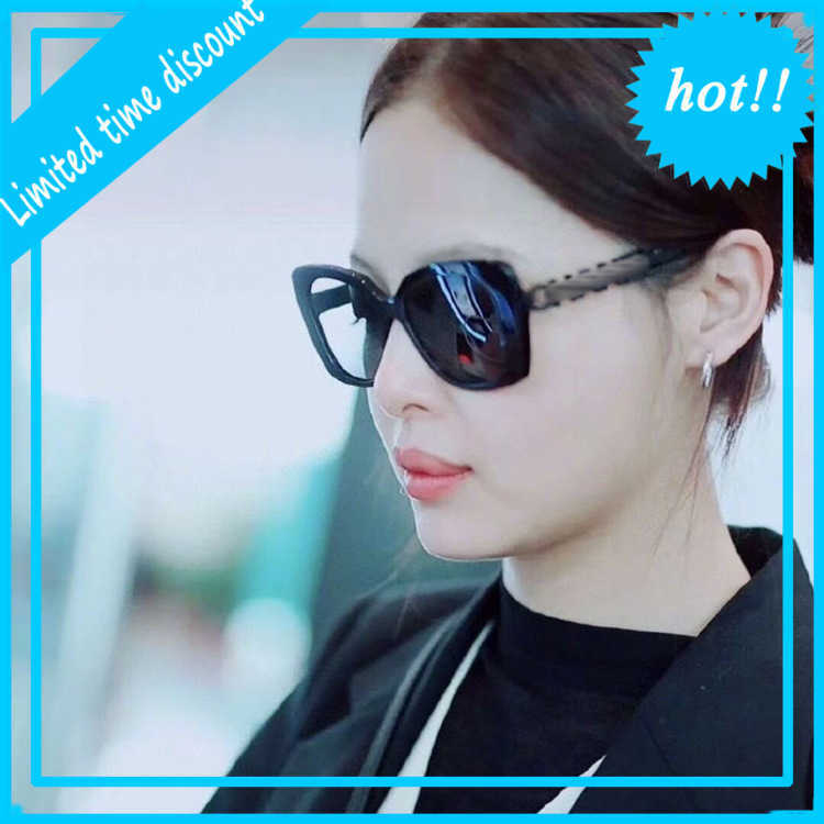 Luxury Designer Sunglasses Xiao Xiangjia's of the Same Style Ch5422 Plate Asymmetrical Letter Leg Polarized Net Red for Women
Luxury Designer Sunglasses Xiao Xiangjia's of the Same Style Ch5422 Plate Asymmetrical Letter Leg Polarized Net Red for Women