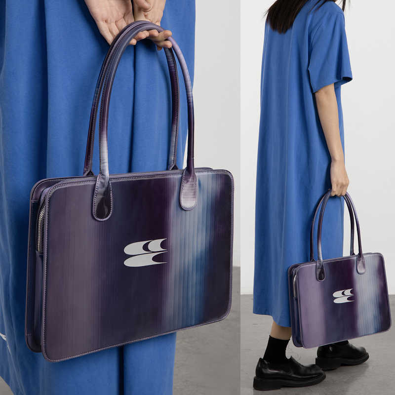 Hot Selling Marinec Designer Hand bags Brushed Silver Gradient Texture Underarm Shoulder Bag Square Head Totebag Fashion Men and Women Large, Black
Hot Selling Marinec Designer Hand bags Brushed Silver Gradient Texture Underarm Shoulder Bag Square Head Totebag Fashion Men and Women Large, Black