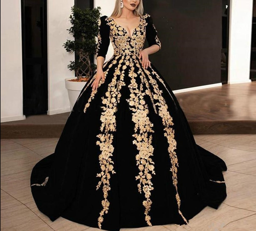 Kaftan Black Velvet Formal Evening Dresses V-Neck Half Sleeve Gold Lace Applique Beaded Caftan Arabic Dubai Winter Prom Gowns