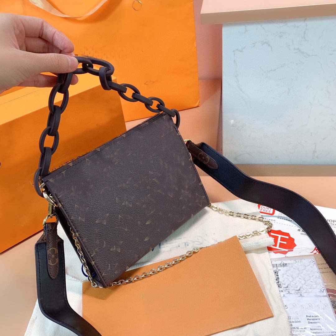 Chain Bag Baguette Messenger Purse crossbody body woman handbags metis 57790 Coussin PM and MM sized Stick bag Embossed letter Three layer adjustable strapBaC
Chain Bag Baguette Messenger Purse crossbody body woman handbags metis 57790 Coussin PM and MM sized Stick bag Embossed letter Three layer adjustable strapBaC