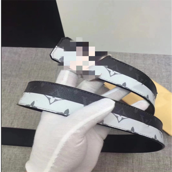 2022 Fashion Classic Men Designers Belts L. Womens Mens Casual Letter Smooth GGBuckle Belt Width 2.0 3.8 3.4cm Fro
2022 Fashion Classic Men Designers Belts L. Womens Mens Casual Letter Smooth GGBuckle Belt Width 2.0 3.8 3.4cm Fro