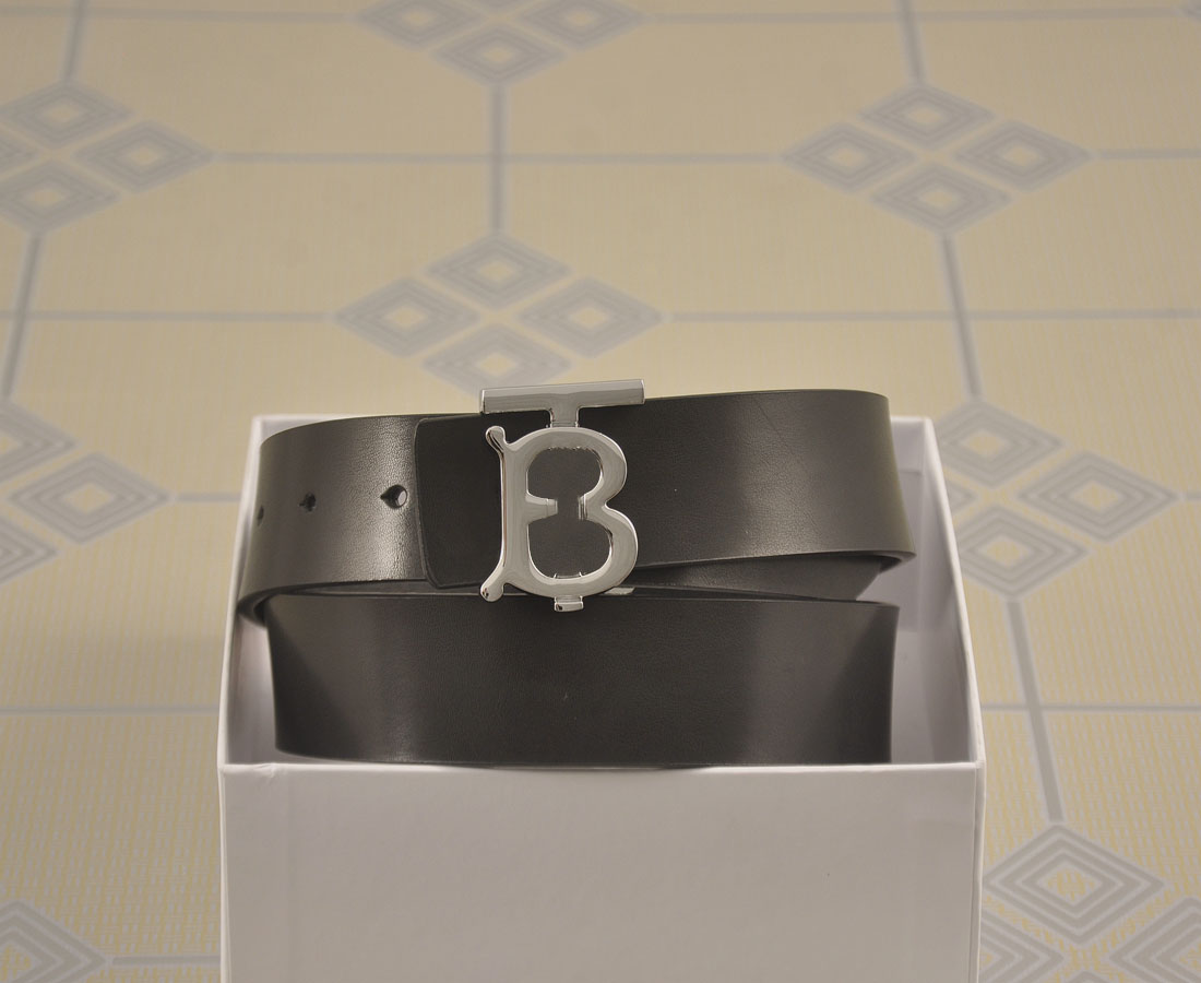 Men Designers Belts Womens Mens Fashion Casual Business Metal Buckle Leather Belt Width 3.8cm belt types, Box
Men Designers Belts Womens Mens Fashion Casual Business Metal Buckle Leather Belt Width 3.8cm belt types, Box