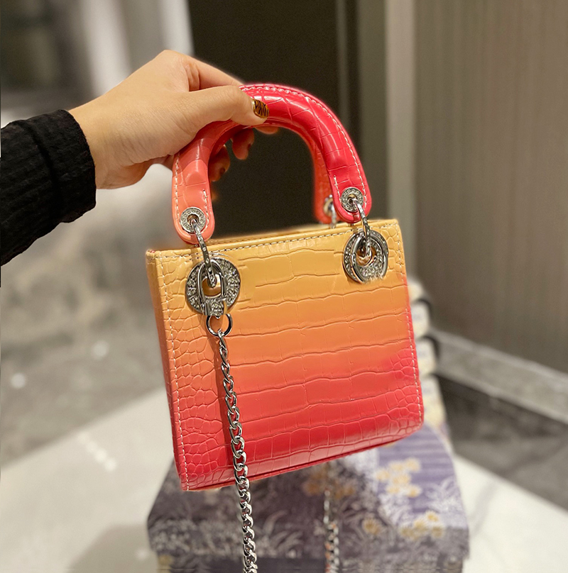 mini lady tote crossbody bags crocodile grain lizards crocodile pattern golden diamond silver drill Leather yellow orange gradient 17cm designer bag Handbags, Golden diamond-crocodile-white
mini lady tote crossbody bags crocodile grain lizards crocodile pattern golden diamond silver drill Leather yellow orange gradient 17cm designer bag Handbags, Golden diamond-crocodile-white