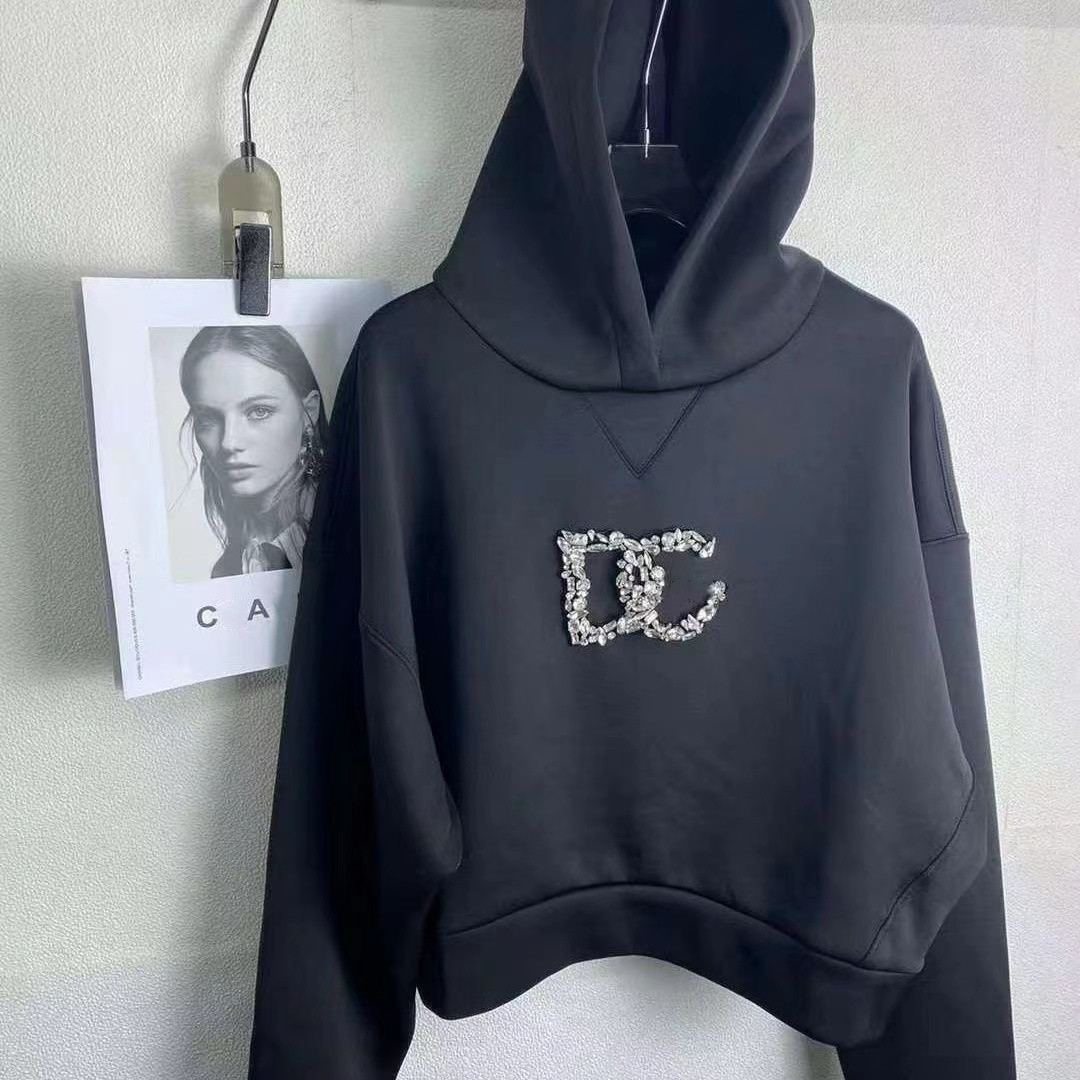 Designer 2022 Luxury Quality Women's Hoodies Fashion Heavy Industry Craft Crystal Hand Embroidered Letters DG Autumn and Winter Hoodie Tops, Black
Designer 2022 Luxury Quality Women's Hoodies Fashion Heavy Industry Craft Crystal Hand Embroidered Letters DG Autumn and Winter Hoodie Tops, Black