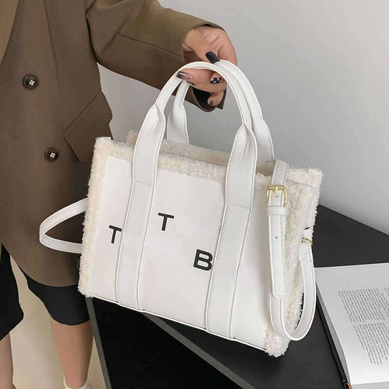 High Quality designer bags Luxury Totebag Women European and American Retro Solid Color Zipper Handbags Large Capacity Casual Fashion Ladies, Black
High Quality designer bags Luxury Totebag Women European and American Retro Solid Color Zipper Handbags Large Capacity Casual Fashion Ladies, Black