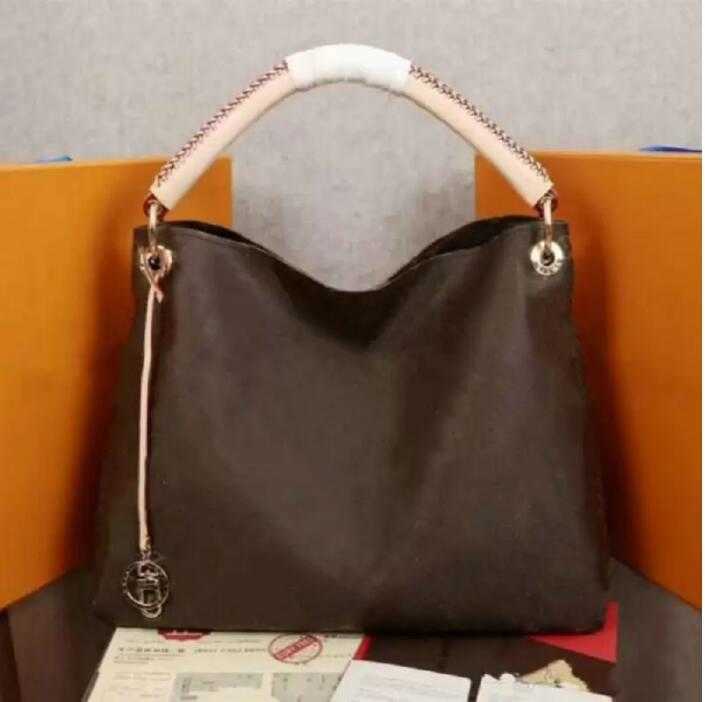 High-end Quality Classical Fashion Duffel Bags Men Female Travel Bags Large Capacity Holdall Luggage, Shipping
High-end Quality Classical Fashion Duffel Bags Men Female Travel Bags Large Capacity Holdall Luggage, Shipping