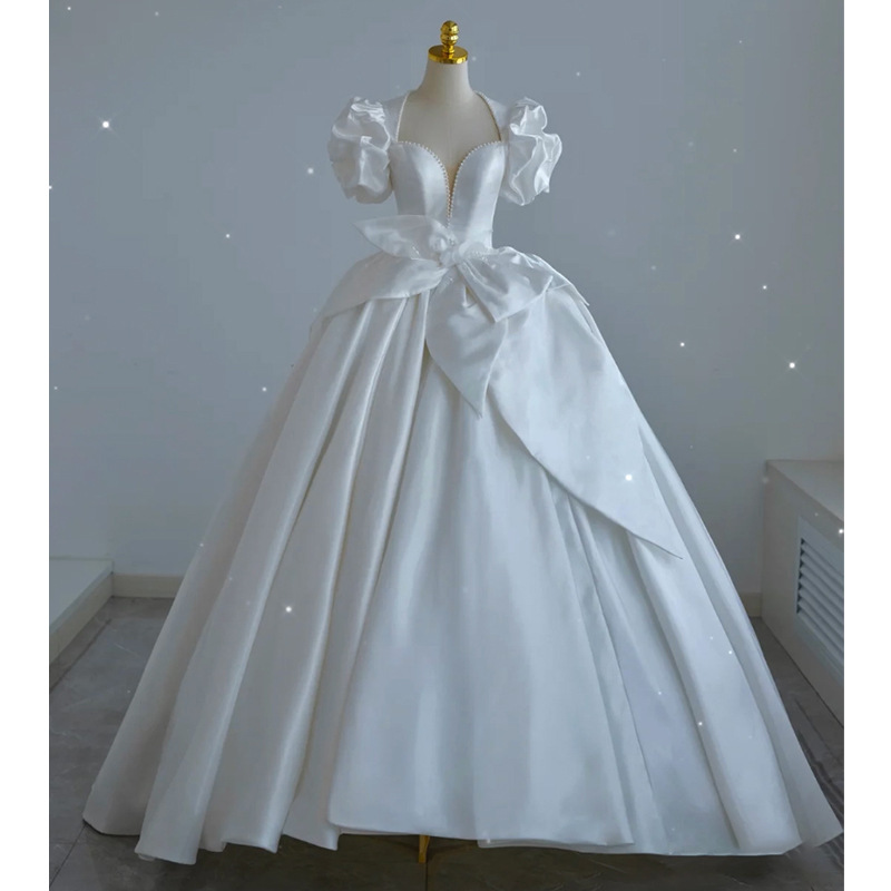 2023 New French Satin Light Wedding Dress Simple short sleeve Palace Retro Hepburn beaded Wed Dresses with bow Vestido de novia