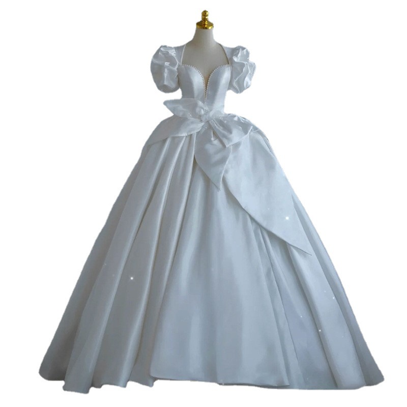 2023 New French Satin Light Wedding Dress Simple short sleeve Palace Retro Hepburn beaded Wed Dresses with bow Vestido de novia