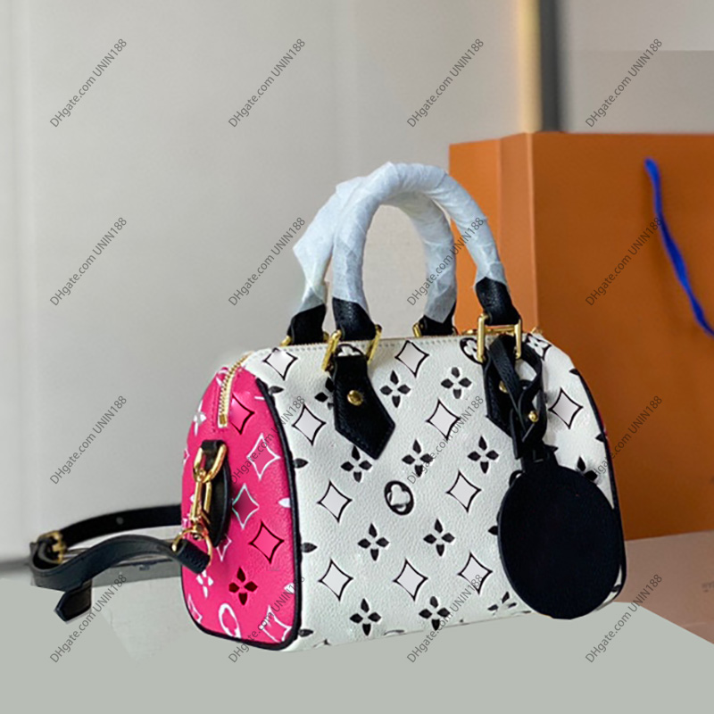 22Fw Speedy Bag Womens Totes Bags Handbag Luxurys Designers Shouder Crossbody Bag Leather pillow Travel Handbags For Women 20cm With Shoulder Straps, Black and white
22Fw Speedy Bag Womens Totes Bags Handbag Luxurys Designers Shouder Crossbody Bag Leather pillow Travel Handbags For Women 20cm With Shoulder Straps, Black and white