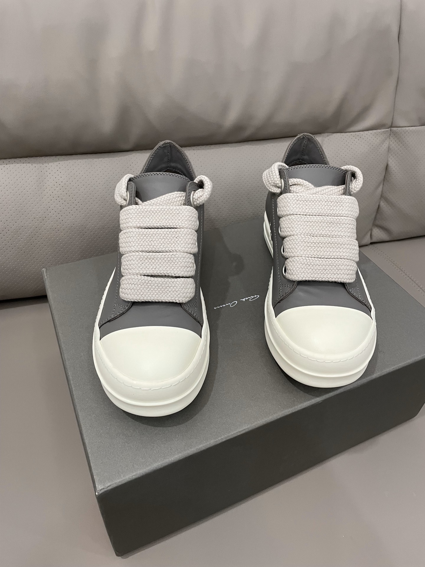 2023 womens and mens designer Sneaker Casual designer shoes - womens and Mens -45 Shoes sneakers, Multi
2023 womens and mens designer Sneaker Casual designer shoes - womens and Mens -45 Shoes sneakers, Multi