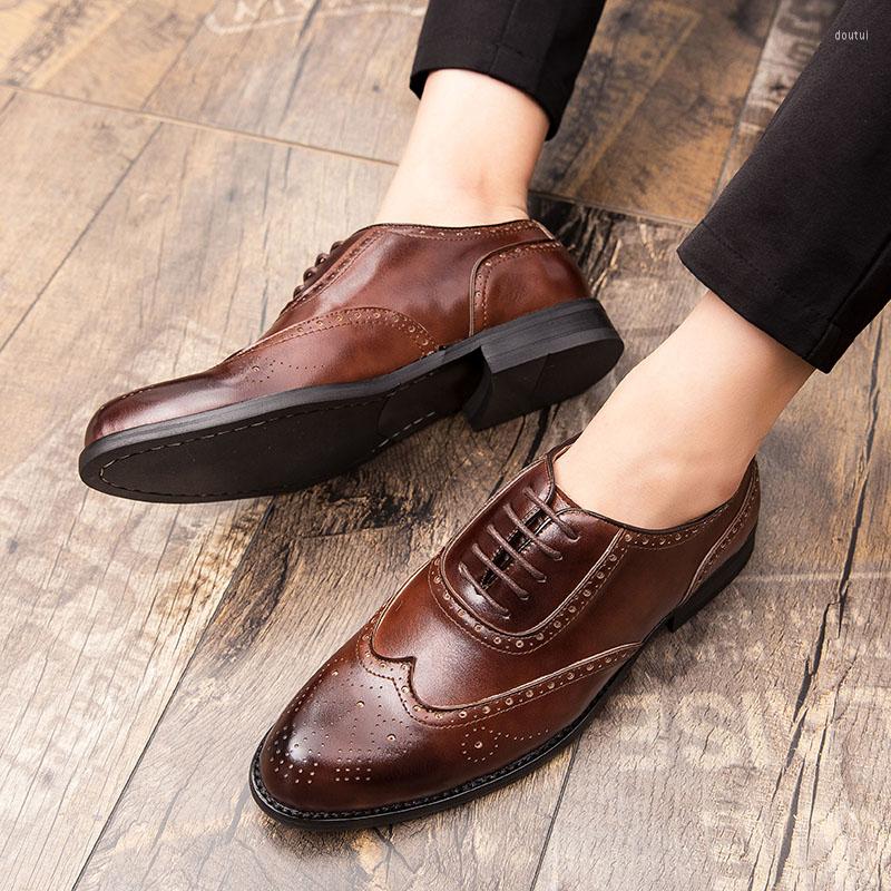 Dress Shoes 2022 Spring And Autumn Men's Pointed Toe British Trend Brock Retro Casual Leather Korean Version, Black
Dress Shoes 2022 Spring And Autumn Men's Pointed Toe British Trend Brock Retro Casual Leather Korean Version, Black