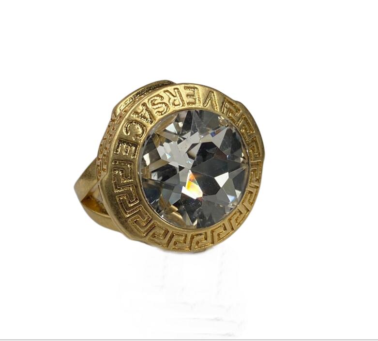 2022 Designed Wedding Rings Banshee Medusa Profile Portrait Women White Crystal Enamel signet Ring Designer Jewelry Birthday Festive Party Gifts MR1 --08
2022 Designed Wedding Rings Banshee Medusa Profile Portrait Women White Crystal Enamel signet Ring Designer Jewelry Birthday Festive Party Gifts MR1 --08