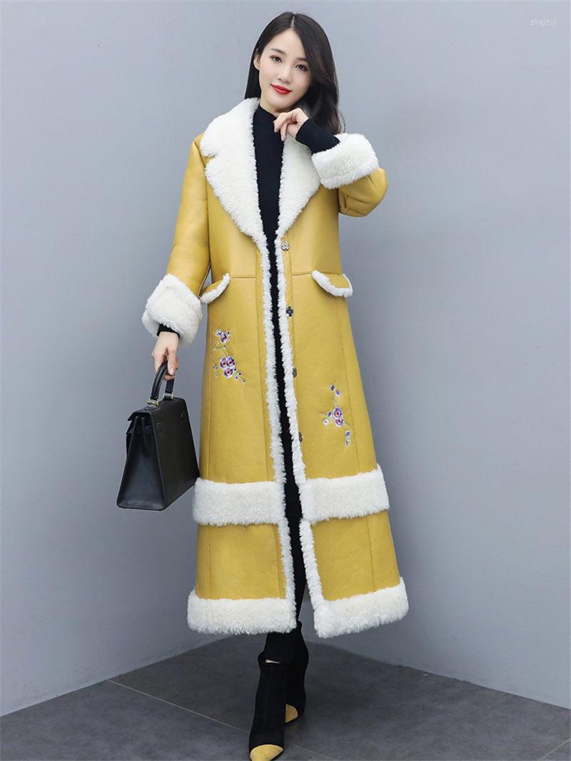 Women's Fur Women's & Faux Fashion Embroidery Lamb Coat Female Long Over The Knee Parka Winter Temperament Plus Velvet Thick Suede, Blue
Women's Fur Women's & Faux Fashion Embroidery Lamb Coat Female Long Over The Knee Parka Winter Temperament Plus Velvet Thick Suede, Blue